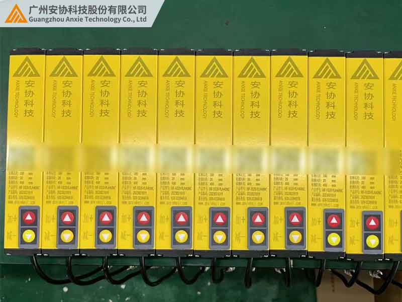 國內(nèi)首發(fā)單邊光柵，技術(shù)領(lǐng)先品牌