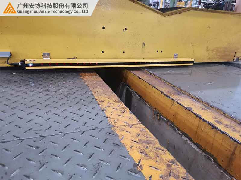 單邊光柵距離最遠可調(diào)到多少.jpg